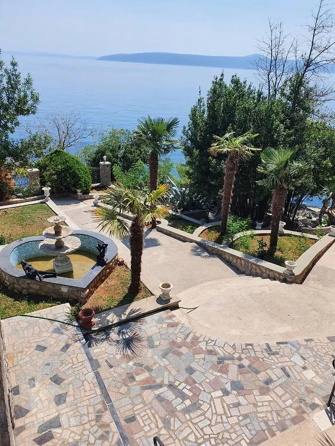 Villa Biser Mošćenička Draga Croatie