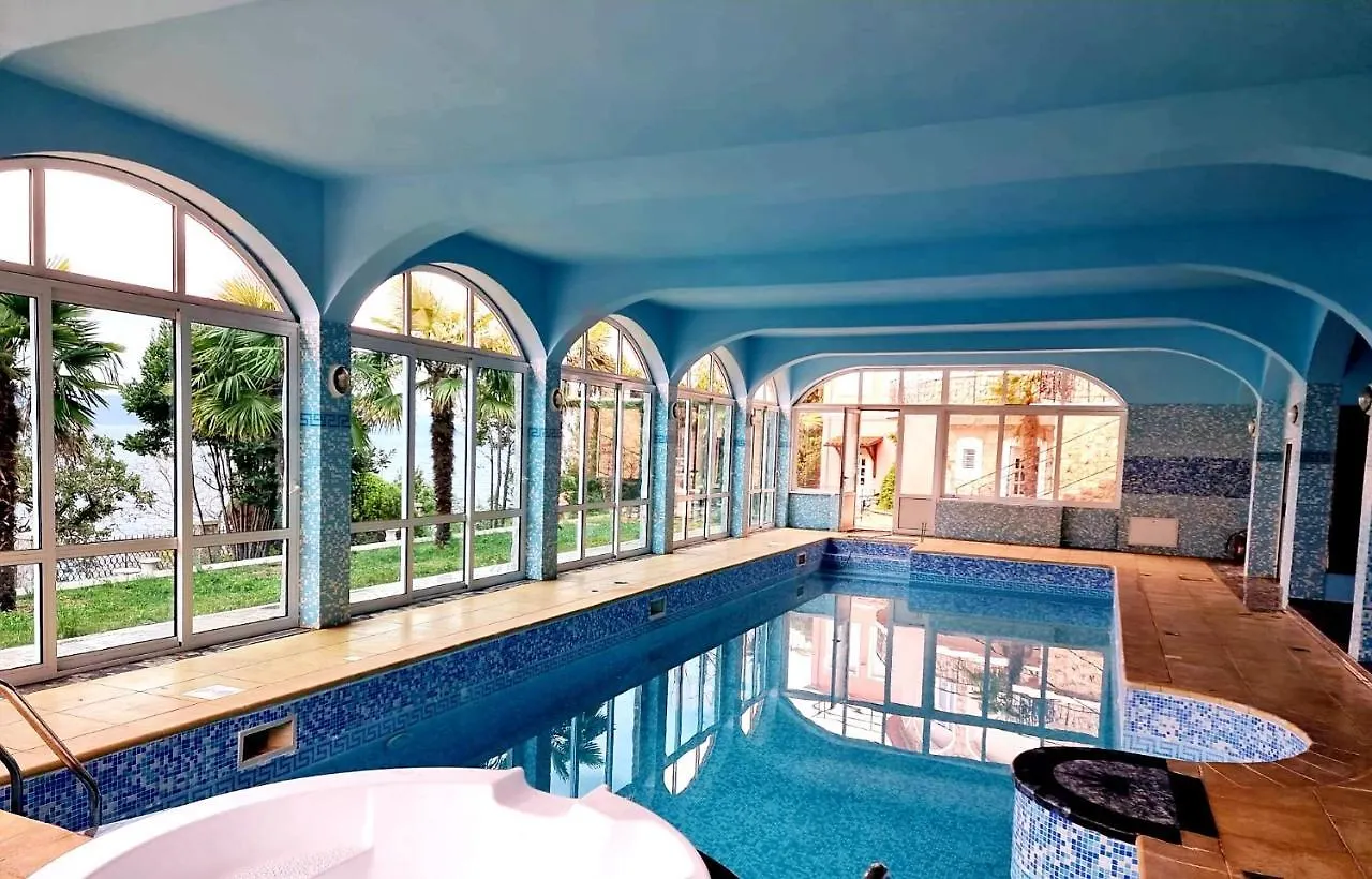 Villa Biser Mošćenička Draga Frühstückspension