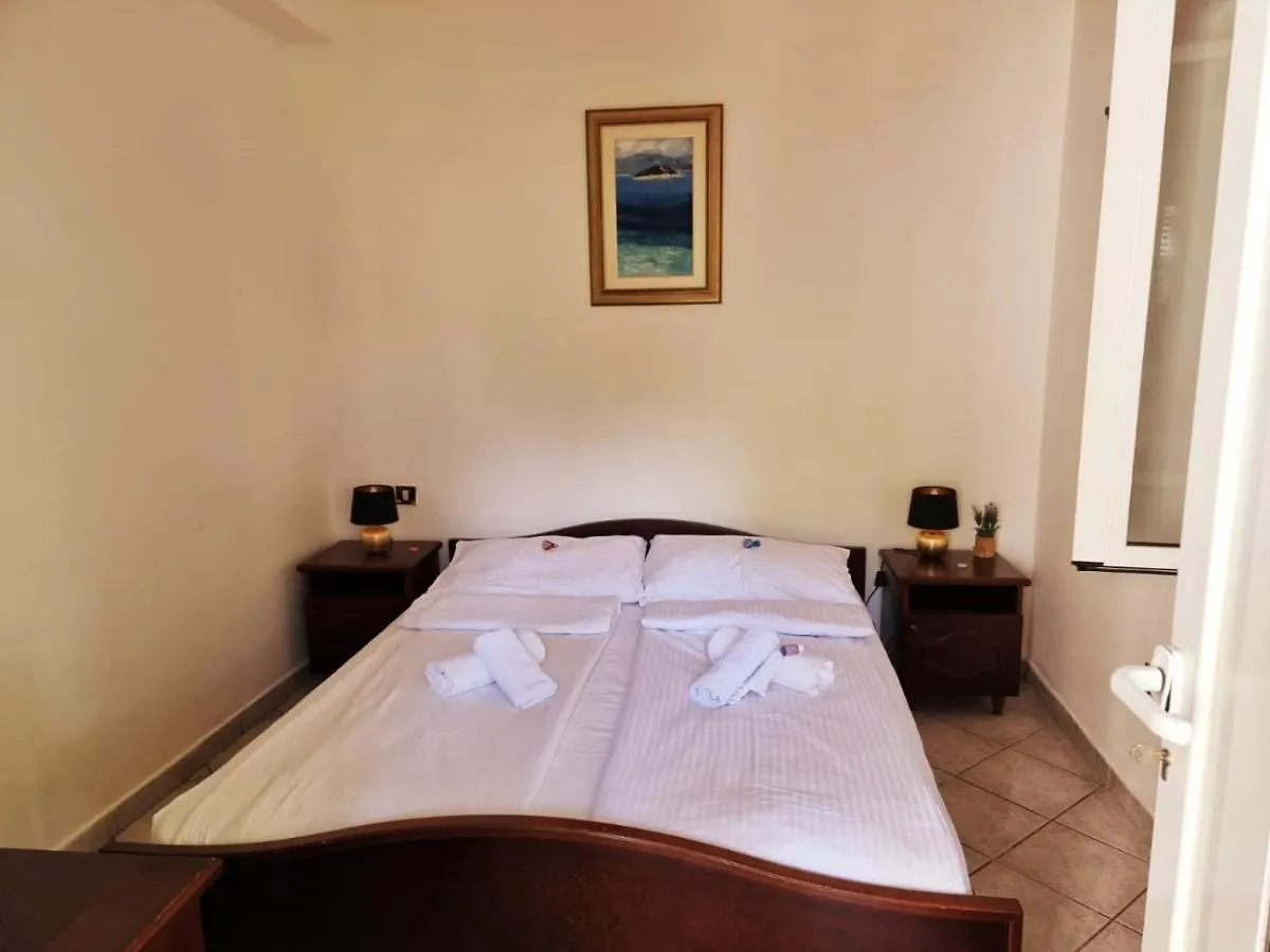 **** فندق مبيت وإفطار Mošćenička Draga Villa Biser كرواتيا